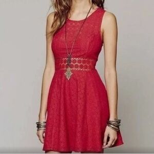 Free People Tibetan Daisy Waist Dress. Size 4   NWT
